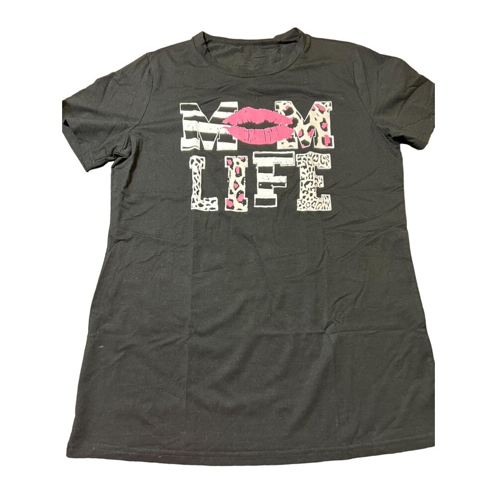 Mom Life Graphic T-Shirt Shirt Fun Animal Print & Lip Design Black Size L NWOT